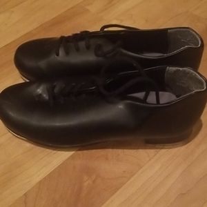 Black Tapp shoes